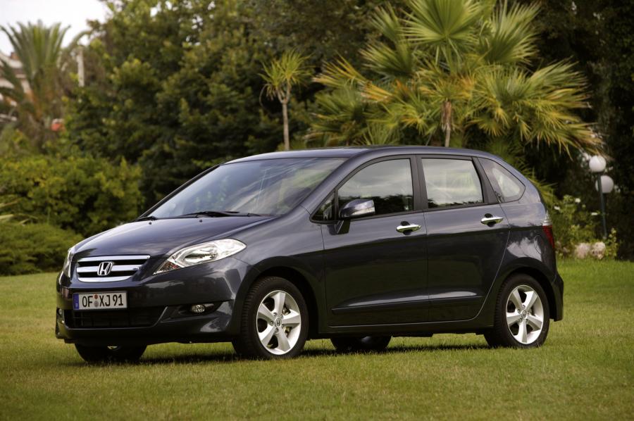  Honda FR-V 2004 года  (фото 17 из 30)